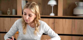 Acompte sur salaire : différences avec l’avance sur salaire expliquées acompte sur salaire