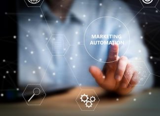 CRM et marketing automation : un duo gagnant pour transformer vos prospects en clients CRM et marketing automation : un duo gagnant pour transformer vos prospects en clients