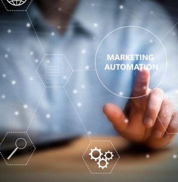 CRM et marketing automation : un duo gagnant pour transformer vos prospects en clients CRM et marketing automation : un duo gagnant pour transformer vos prospects en clients