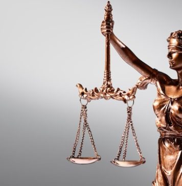 Pourquoi faire appel à un avocat spécialisé en droit des étrangers au Havre ? Pourquoi faire appel à un avocat spécialisé en droit des étrangers au Havre ?