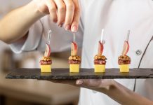 Pourquoi choisir une franchise traiteur professionnelle garantit le succès de votre projet ? Pourquoi choisir une franchise traiteur professionnelle garantit le succès de votre projet ?