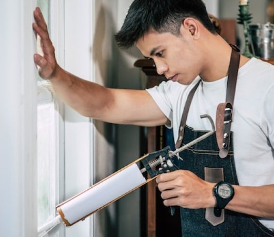 Fenêtres, portes, escaliers : le savoir-faire d’un menuisier pour votre rénovation à Angers Fenêtres, portes, escaliers : le savoir-faire d’un menuisier pour votre rénovation à Angers