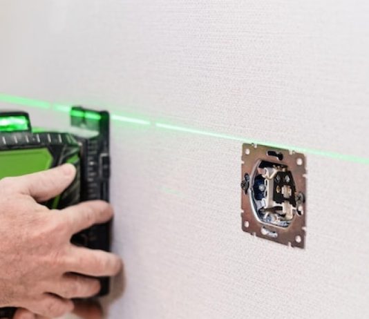 Niveau laser : améliorez la précision et la productivité sur chantier Niveau laser : améliorez la précision et la productivité sur chantier