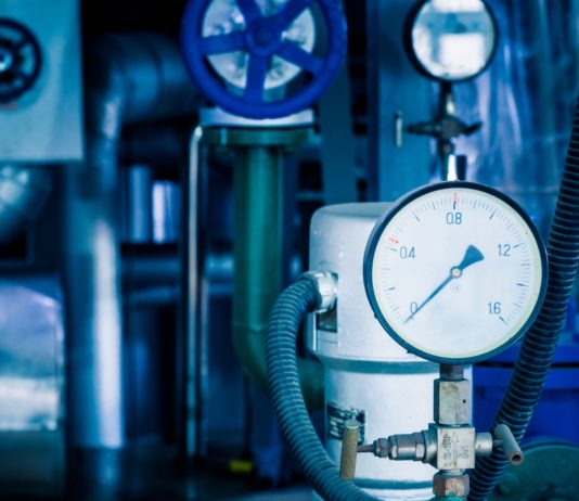 Plasturgie : pourquoi l’air comprimé est essentiel à la production ? Plasturgie : pourquoi l’air comprimé est essentiel à la production ?