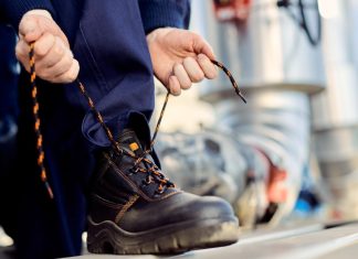 Chaussures de sécurité et vêtements professionnels : pourquoi privilégier un fabricant spécialisé ? Chaussures de sécurité et vêtements professionnels : pourquoi privilégier un fabricant spécialisé ?