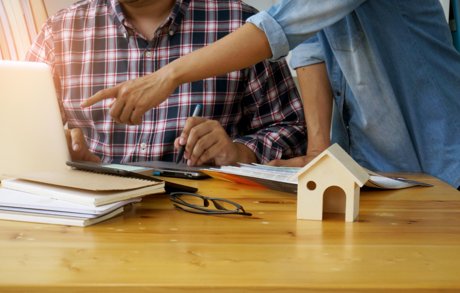 étudier les aides pour rénover sa maison